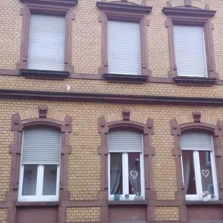 Familien Zimmer Kaiserslautern Exterior foto